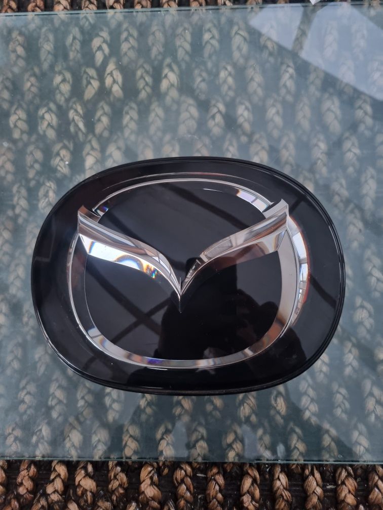 Емблема Mazda cx5