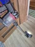 Aspirator vertical fara fir Dyson v8 animal+