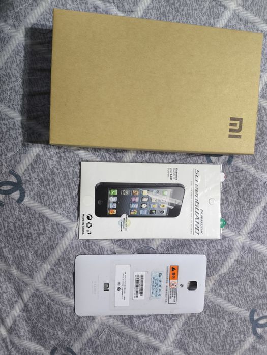 Продаётся телефон xiomi mi 4