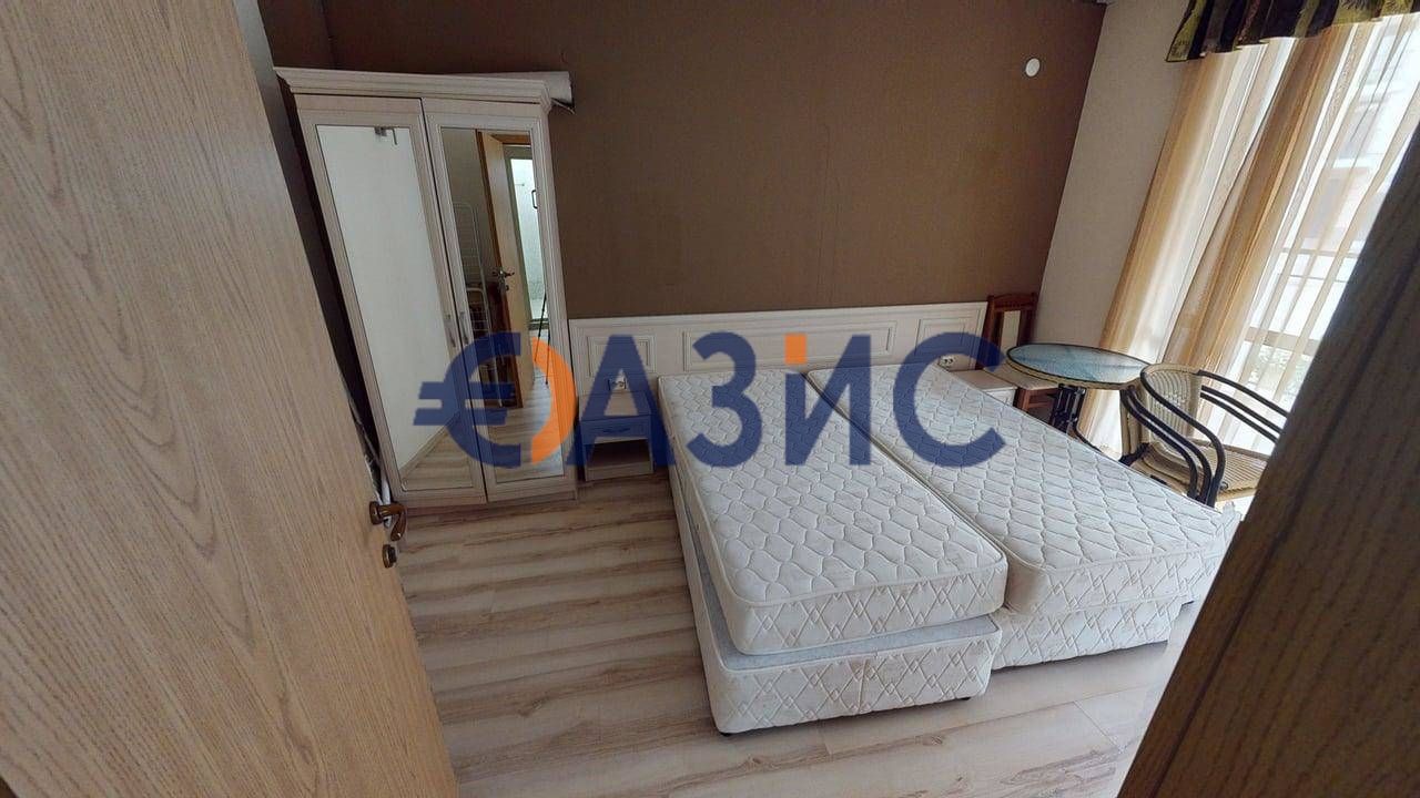 Продава се Двустаен апартамент в к.к. Слънчев бряг - 59 кв.м за 1000 €/кв.м - Снимка #7