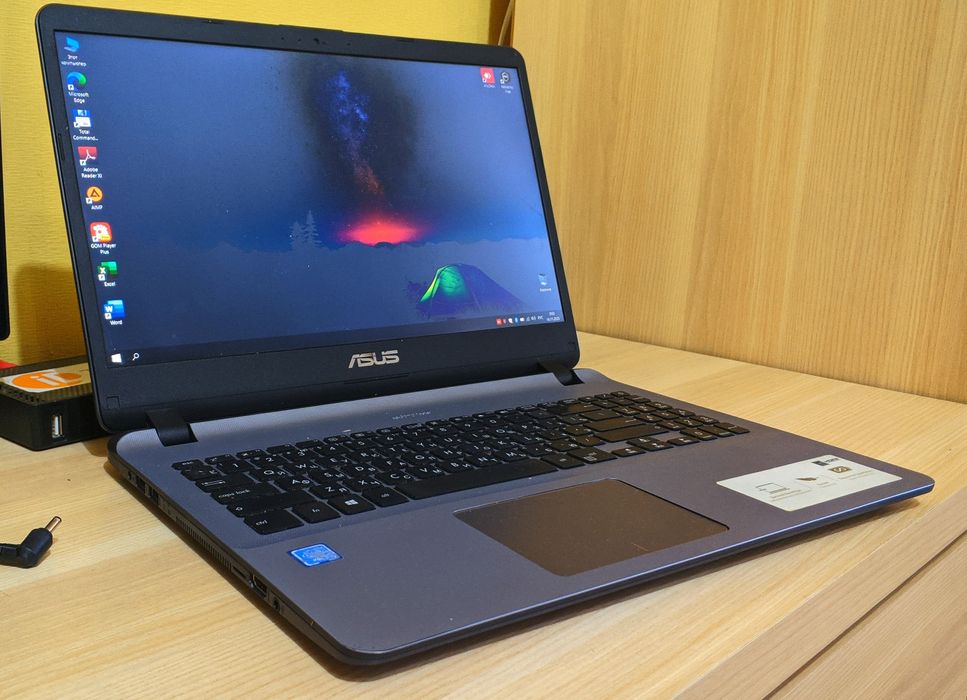 Ноутбук Asus X507M