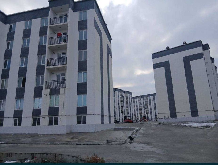 Продается 2-комнатная квартира в новостройке, Корасув ор. Племсовхоз