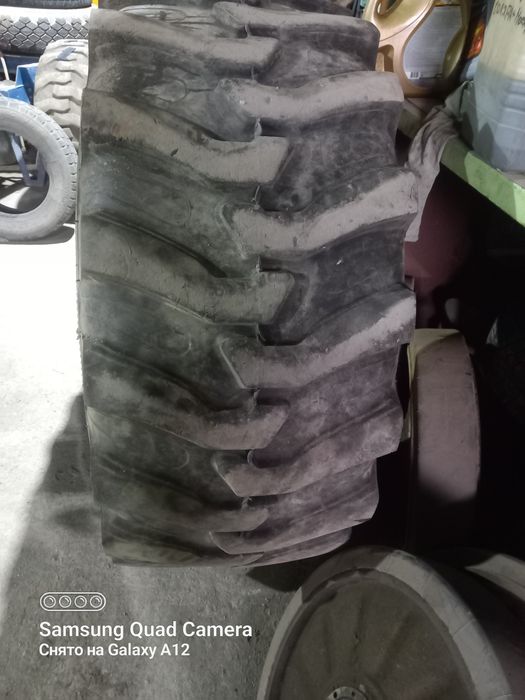 Продам шины на погрузчик