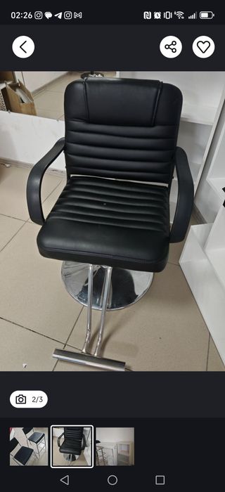 продам кресло для парикмахера в идеальном состоянии