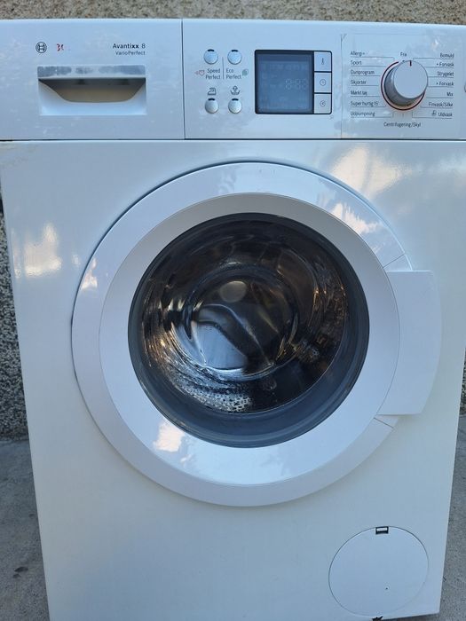 продавам пералня бош