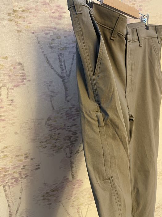 Pantaloni sport/travel barbati Eddie Bauer marimea XL