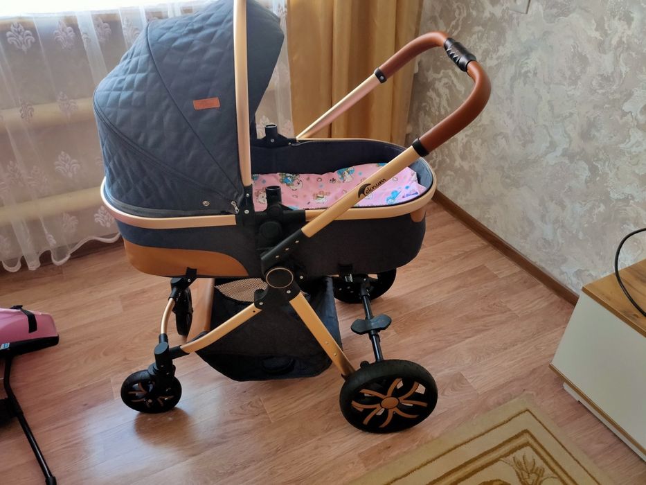 Продам коляску в отличном состоянии