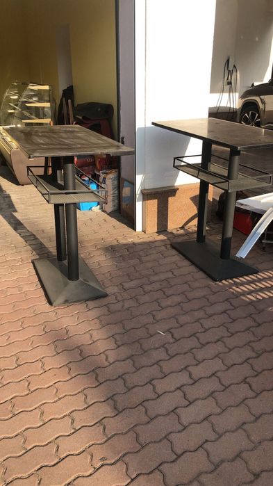 Продам барные столы и кухонное оборудование и офисные столы