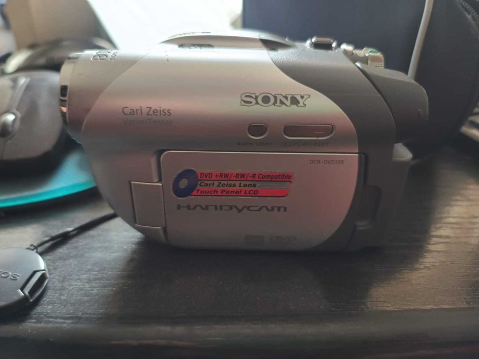 Multifunctionala color , PC si camera video