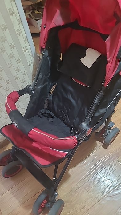 Детская коляска сидячая складная