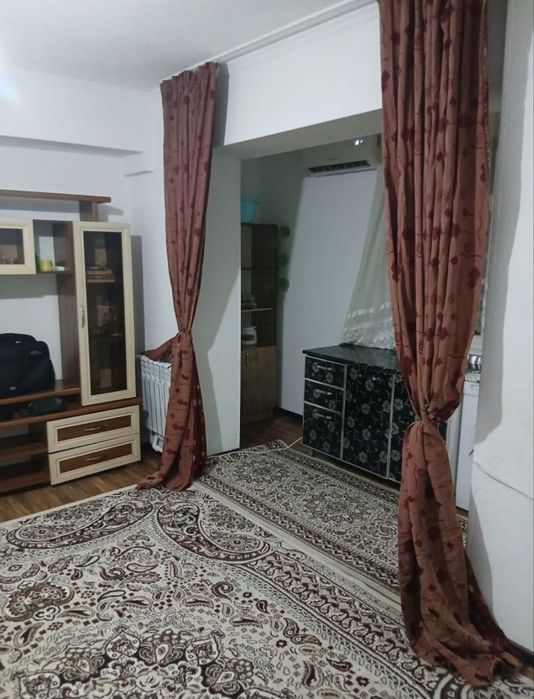 Аренда 1 комнатная/4/4 Универсам 28м²