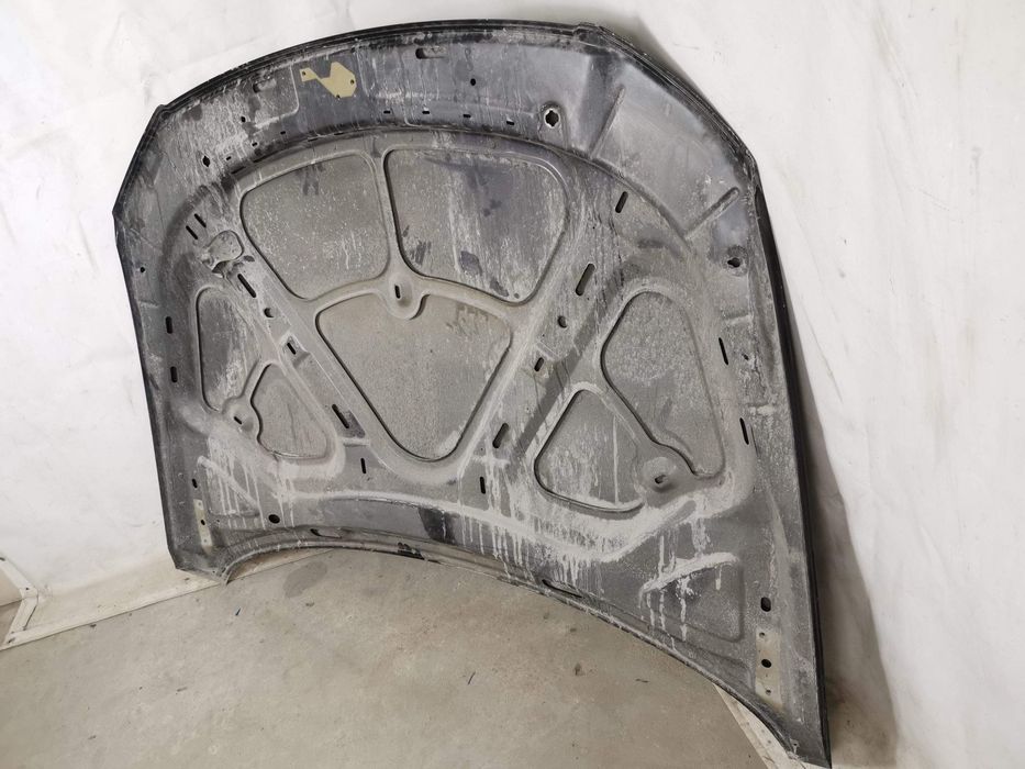 Моторен капак Фолксваген / Volkswagen Passat B6 [Оригинален, в добро с