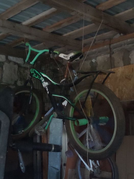 Велосипед украина велосипед не новый  но харошый