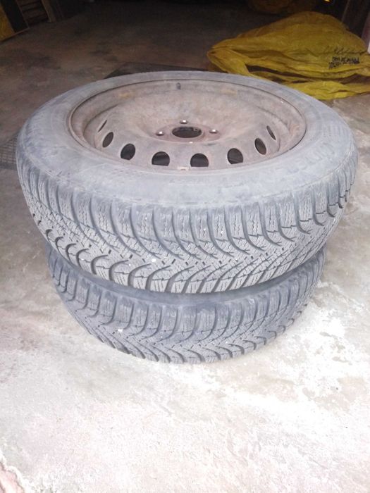 Продавам джанти с гуми за Фиат  гранде пунто