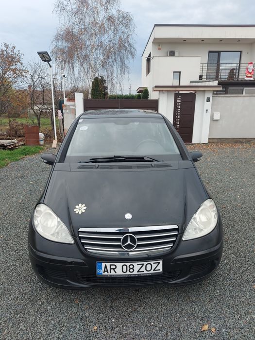 Vând Mercedes a class