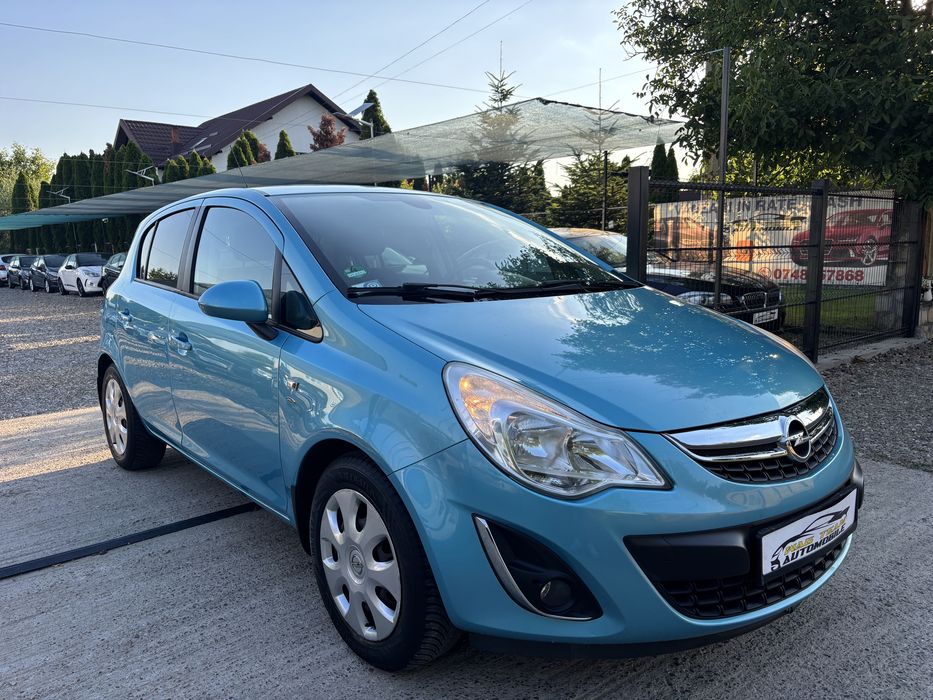 Opel corsa 1.2 benzina 2011 sattelite import Olanda 75 cp euro5