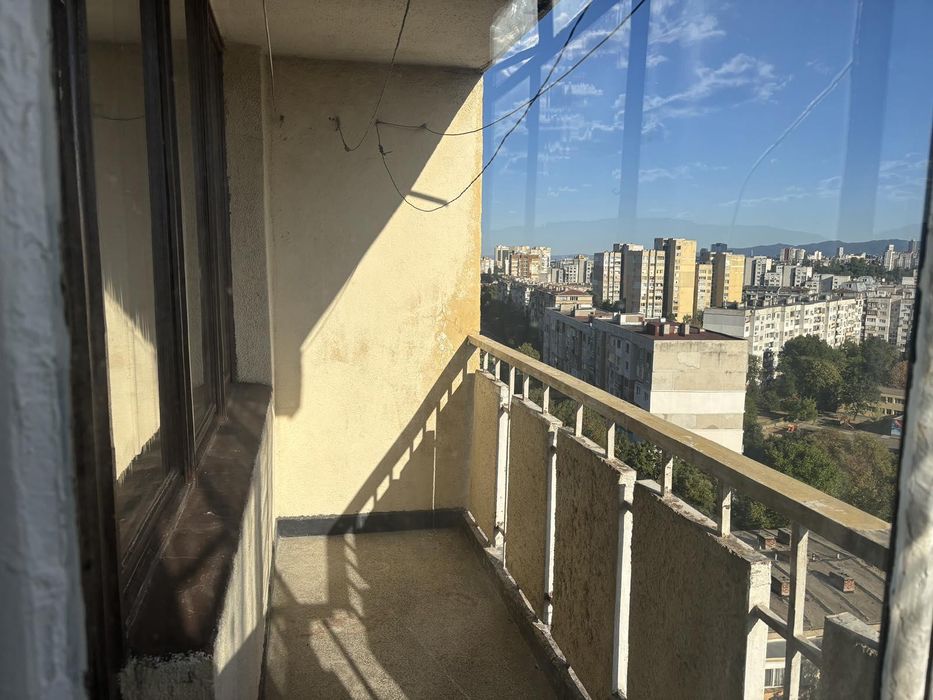 Едностаен,за продажба, ж.к. Красна поляна 2