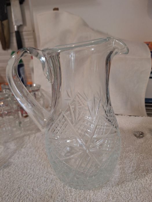 Carafa de suc sau apa din cristal