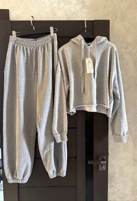 Спортивный костюм