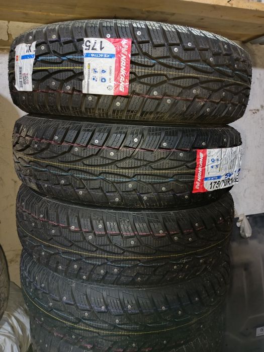 Шипы 175/70/14 новые