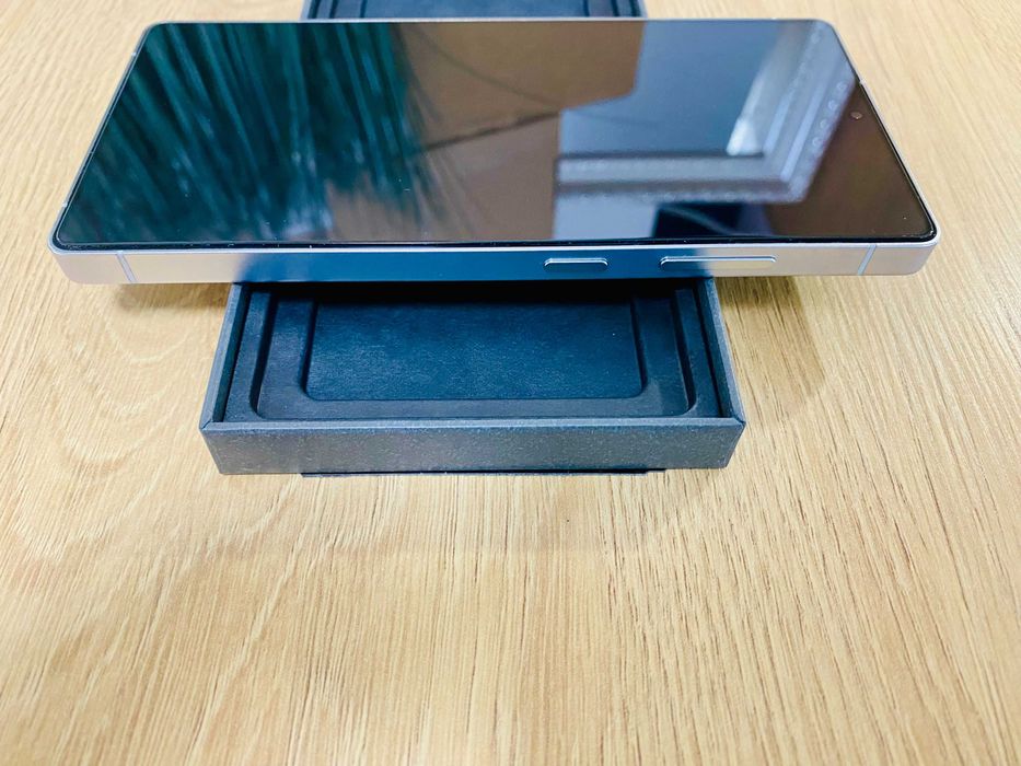 НОВ !!! Samsung S25 Ultra, 12GB RAM, 512GB, 5G, SilverBlue, Технополис