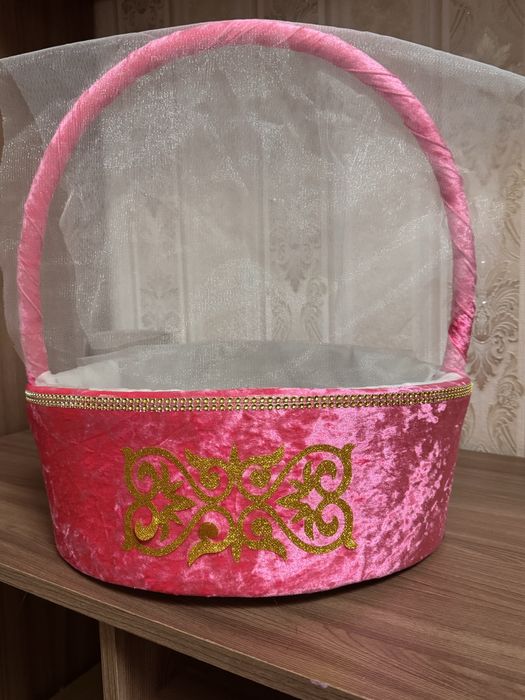 Продам корзину в хорошем состояние