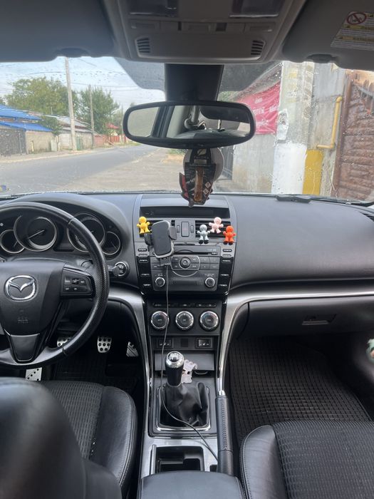 Auto mazda 6 2011