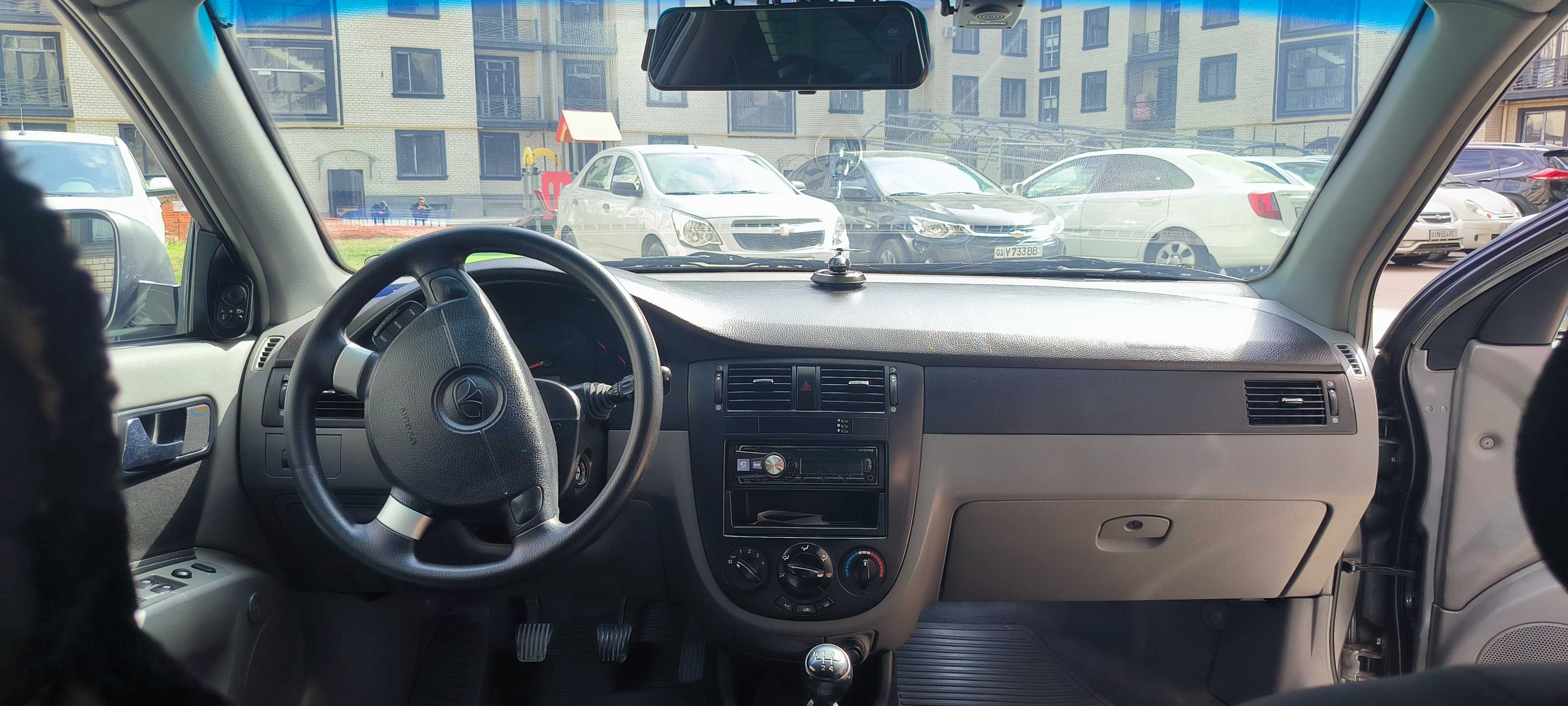 Gentra Lacetti 2015