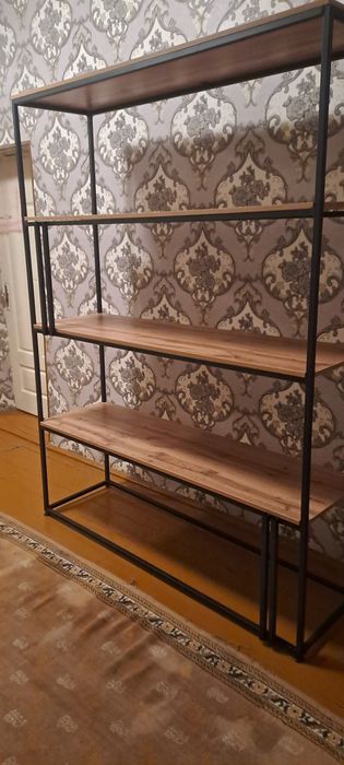 Loft stil mebel. Boyi 2 metr eni 1.50 m