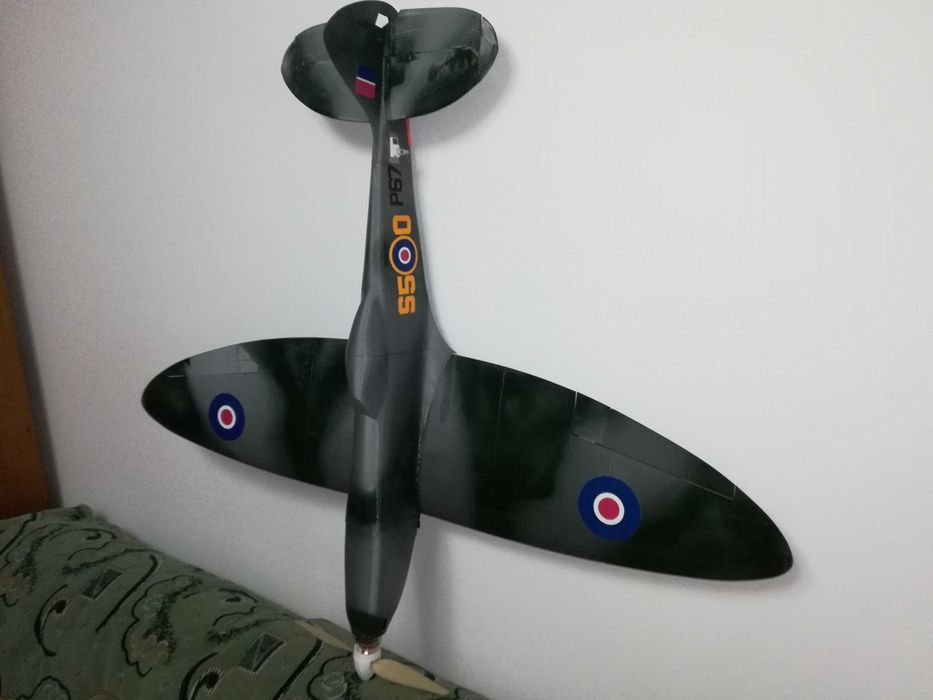 Avion/aeromodel Spitfire printat 3D