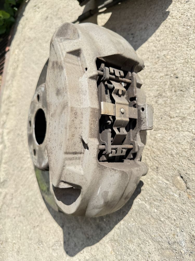 Предни дискове с апарати Mercedes w205