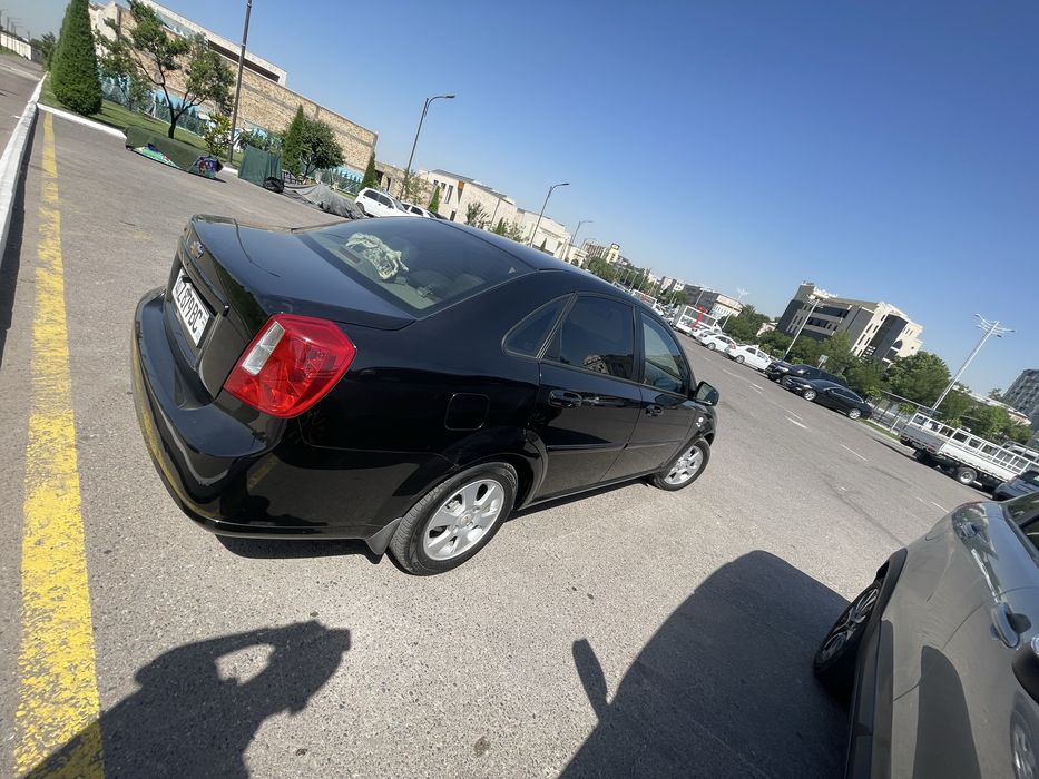 Arendaga hohlagan moshinelani oberamiz