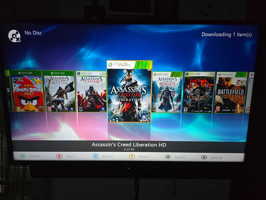 Xbox360 + 45 jocuri + accesorii