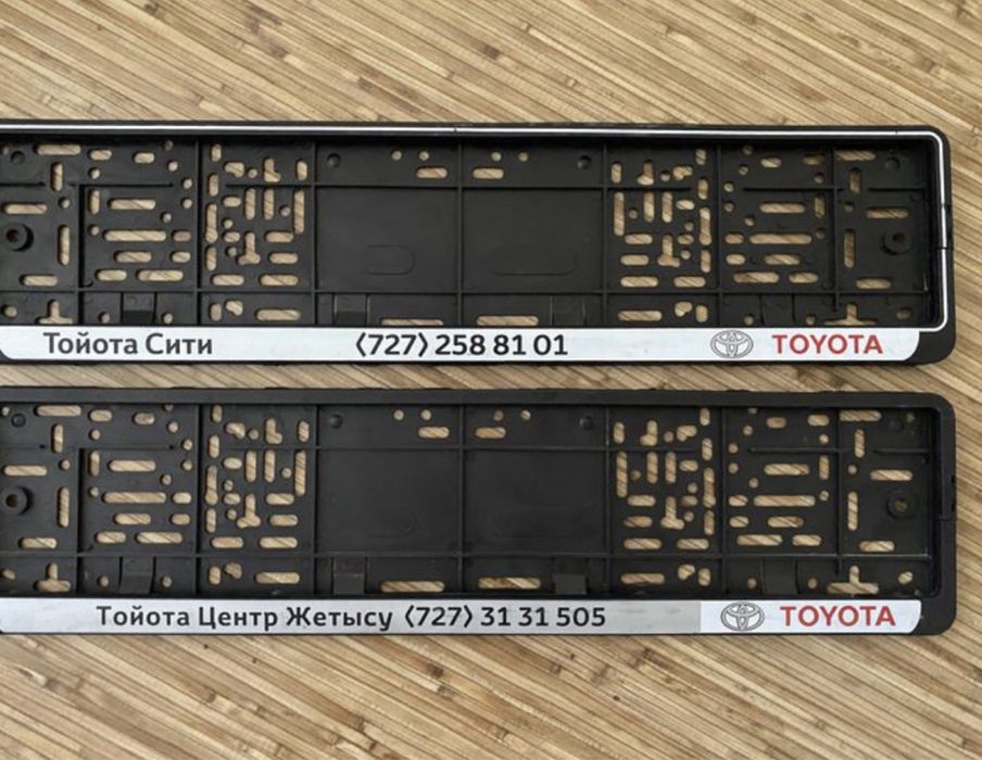 Подномерник TOYOTA
