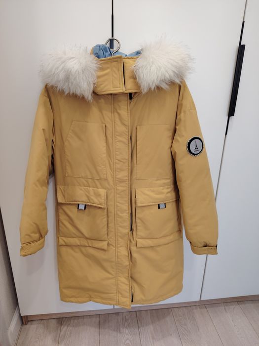 Продам зимнюю куртку