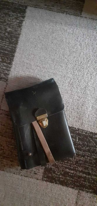 Geanta piele drumetii - vintage