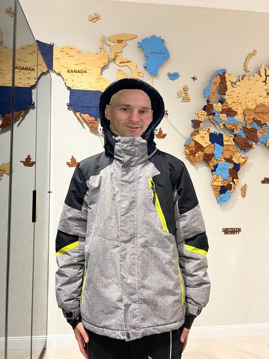 Зимняя куртка для мальчика 12-14лет