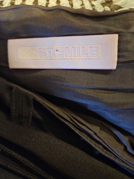 Vand fusta din matase