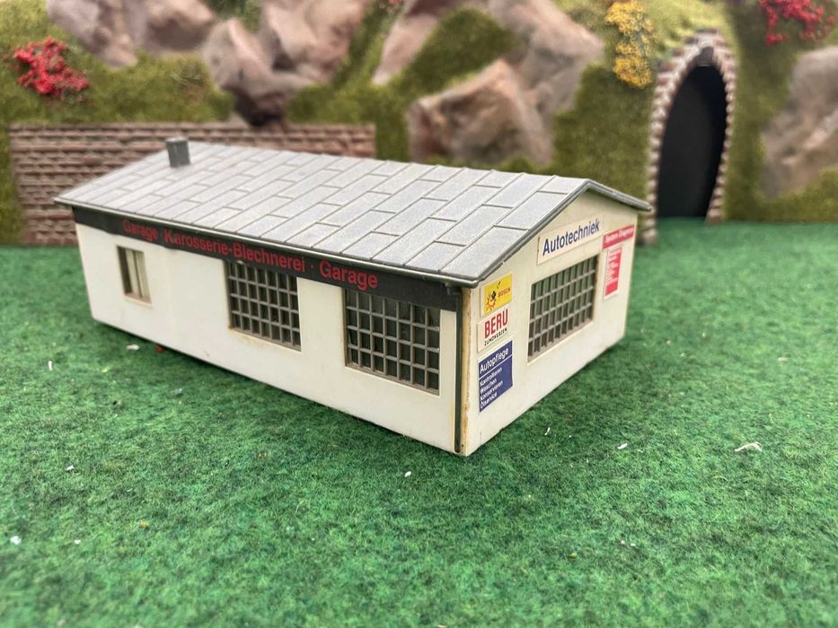 Сгради за макет на влак диорама пост H0 1:87 ЖП моделизъм