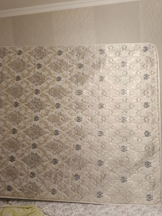 Продаётся матрас