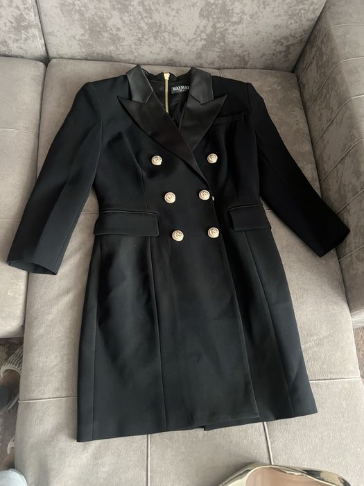 Платье Balmain  42-44 размера