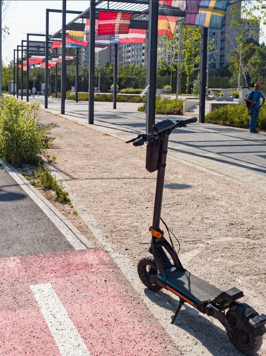 Trotineta KuKirin G3 de 1200W, baterie 52V, 50kmh