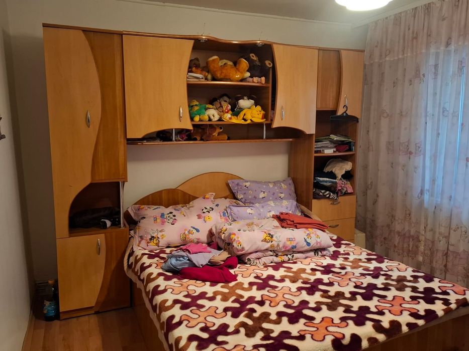 Vand apartament 2 camere etaj 1/4