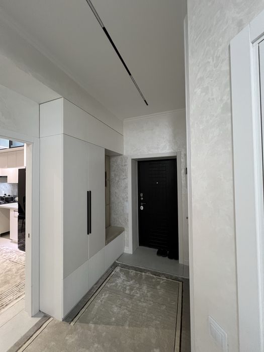 Яккасарой тумани 81 кв квартира сотилади