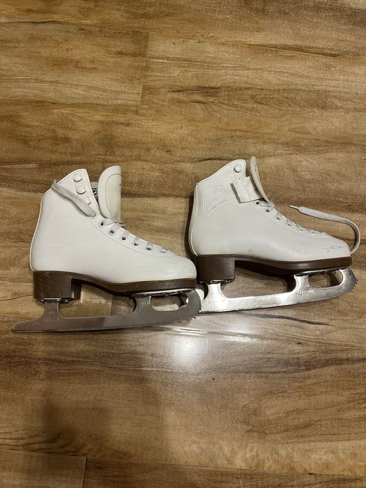 Коньки Peggy чешские