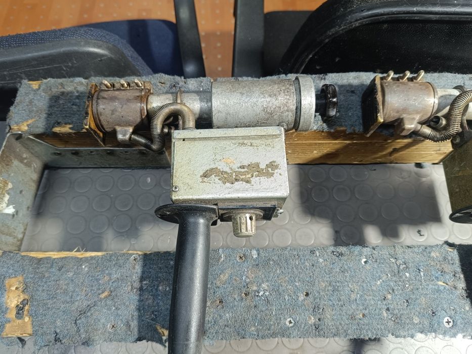 Машина за запълване на ски 2 броя за 150 лв.