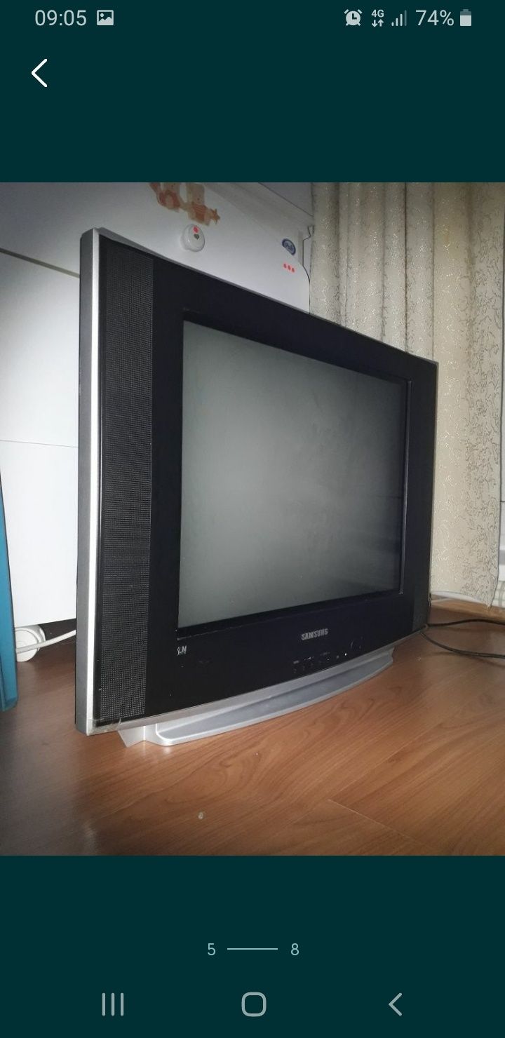 Televizor SAMSUNG slim