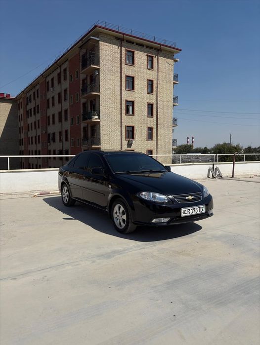 Lasseti jentra qlngan