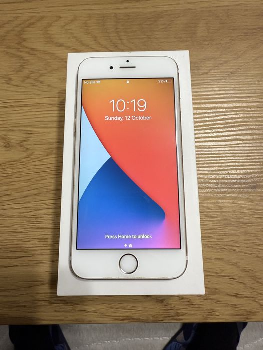 iPhone 6s 64GB в отлично състоние
