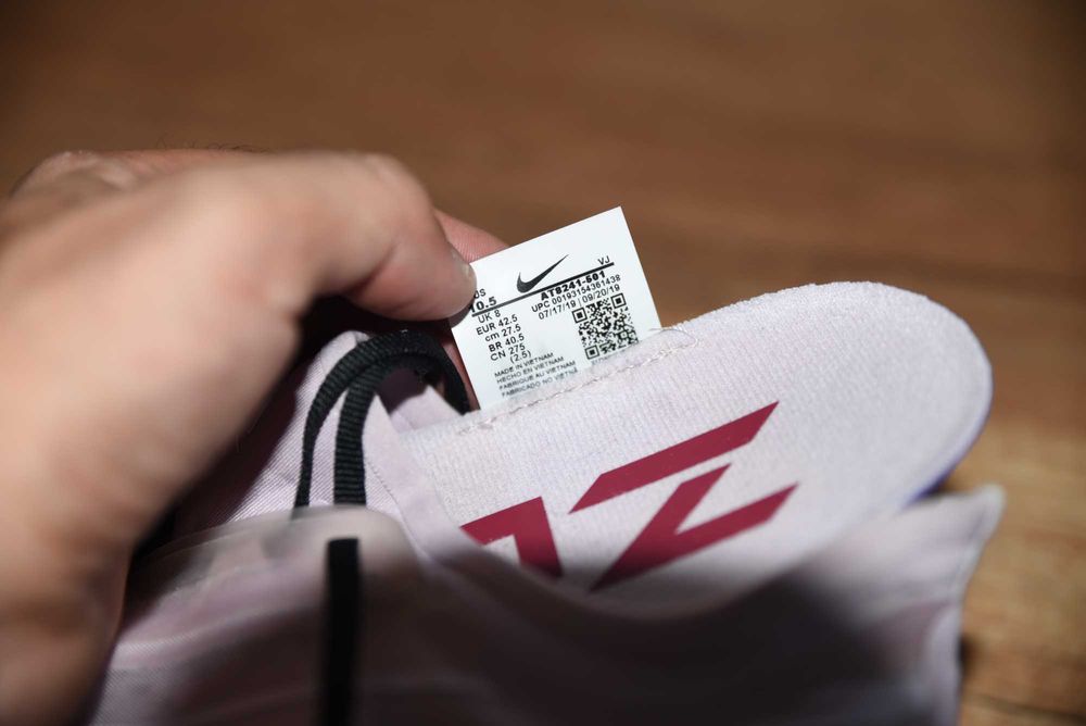 NIKE  Zoom Fly 3 оригинални маратонки 42 номер